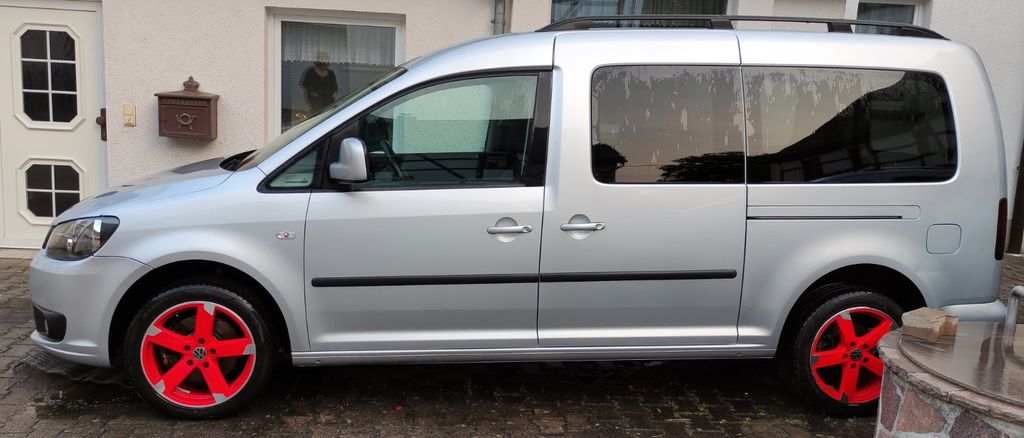 VW Caddy Maxi 297.200 km 7.499 &euro; Waldheim 04736