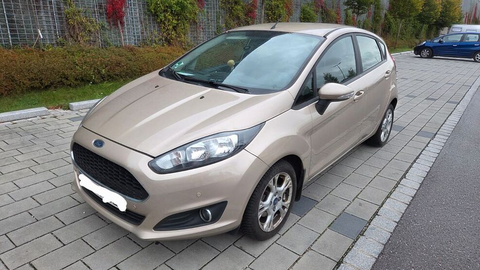 Ford Fiesta 165.000 km 6.400 € Poing 85586