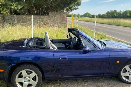 Mazda MX-5 93.600 km 7.999 &euro; Ludwigshafen 67067