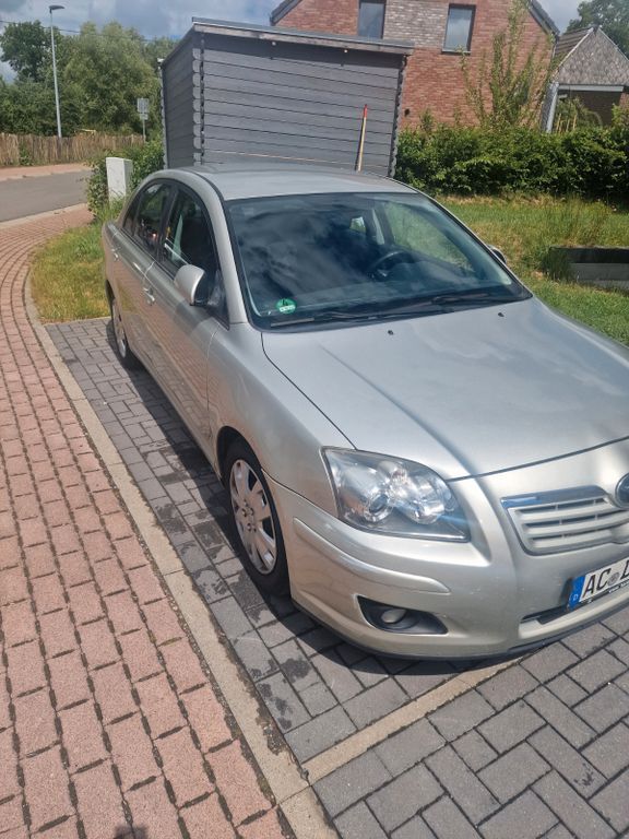 Avensis