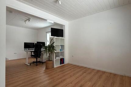 Attraktive Bürofläche in zentraler Lage - ca. 80 m² zimmer