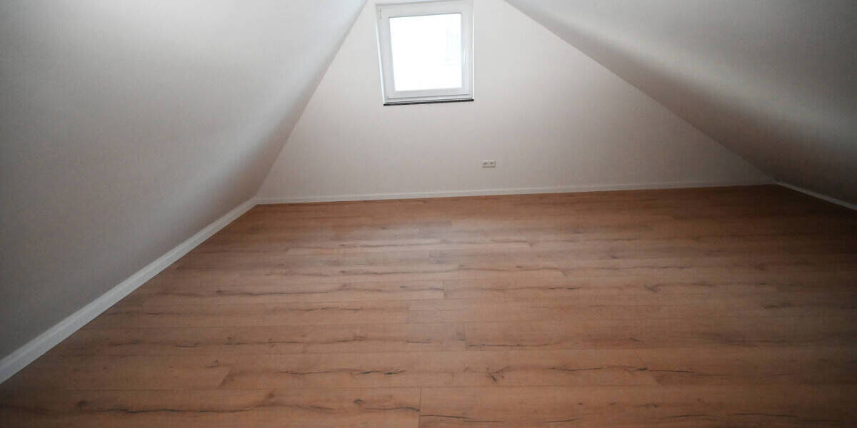 Doppelhaushälfte Villingen-Schwenningen Schwenningen - 4 Zimmer, 113 m&sup2;, 460.000&euro; | Angebot:26026489