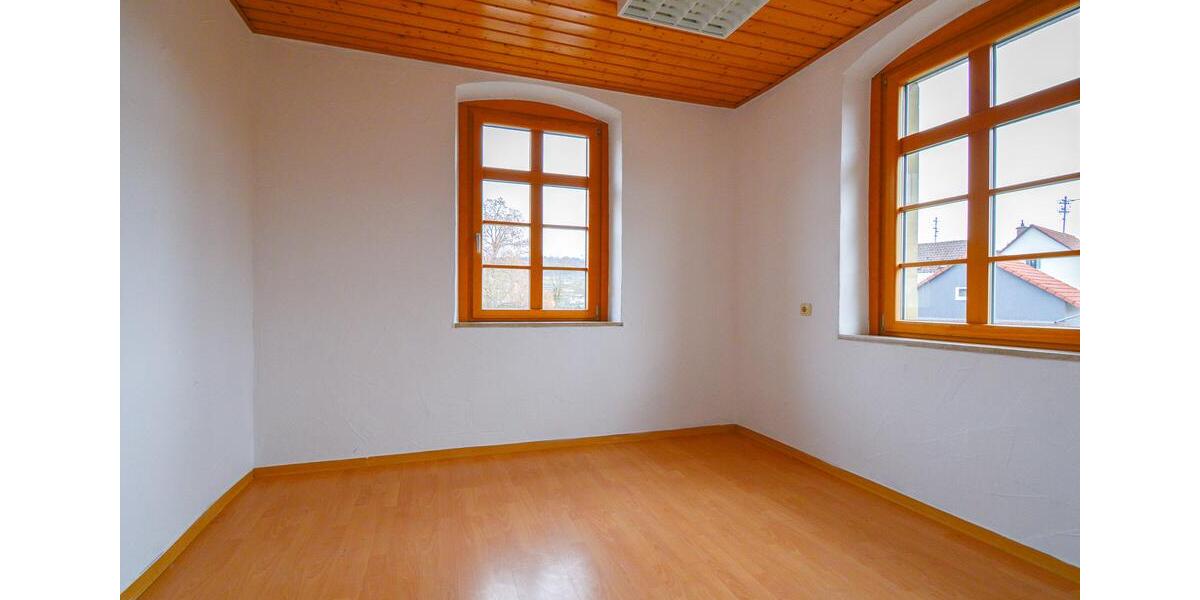 Gewerbeobjekt Marktrodach - 1.250&euro; | Angebot:25235803