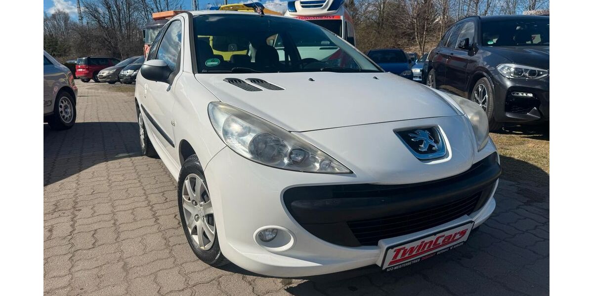 Peugeot 206 137.500 km 3.299 &euro; Bernau 16321