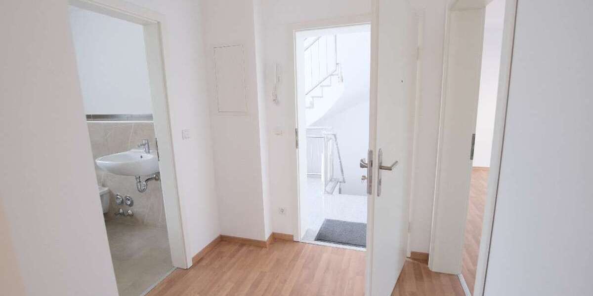 Wohnung zum Mieten in Troisdorf 1.690 € 122 m² 4 zimmer