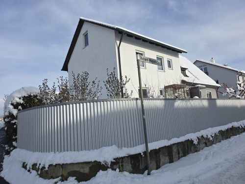 Gepflegtes Einfamilienhaus in 97464 Niederwerrn (ID 10624) - Einfamilienhaus Niederwerrn Niederwerrn | Angebot:24774720