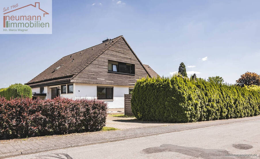 Großzügiges Haus mit Potenzial - teilmodernisiert, bis zu 3 Einheiten möglich
