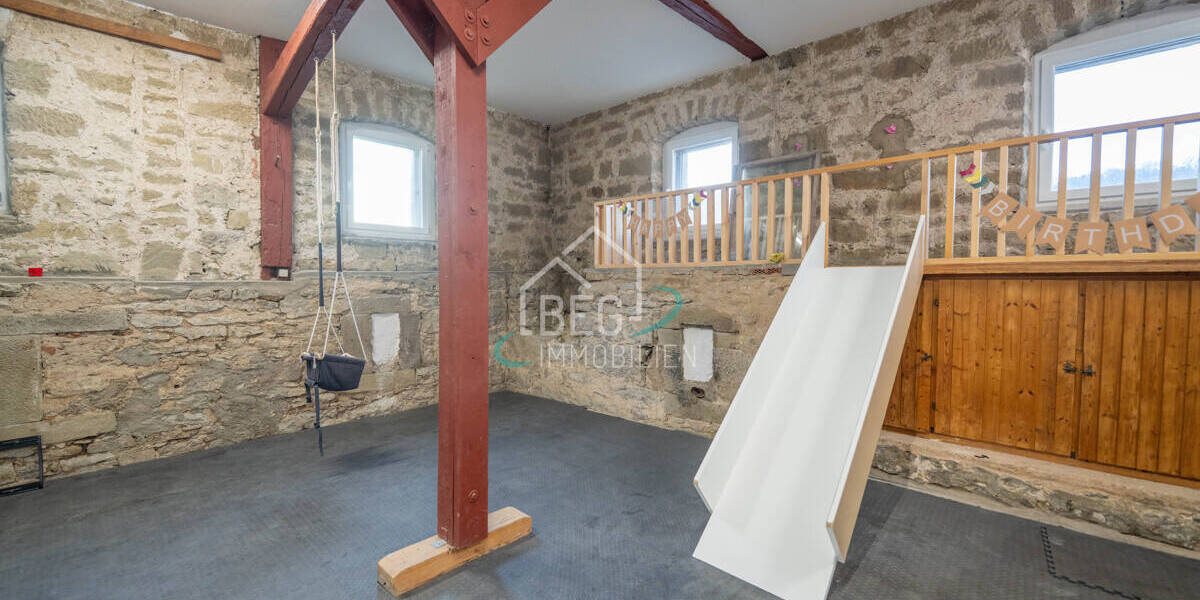 Etagenwohnung Schwäbisch Hall - 2 Zimmer, 81 m&sup2;, 185.000&euro; | Angebot:25675800