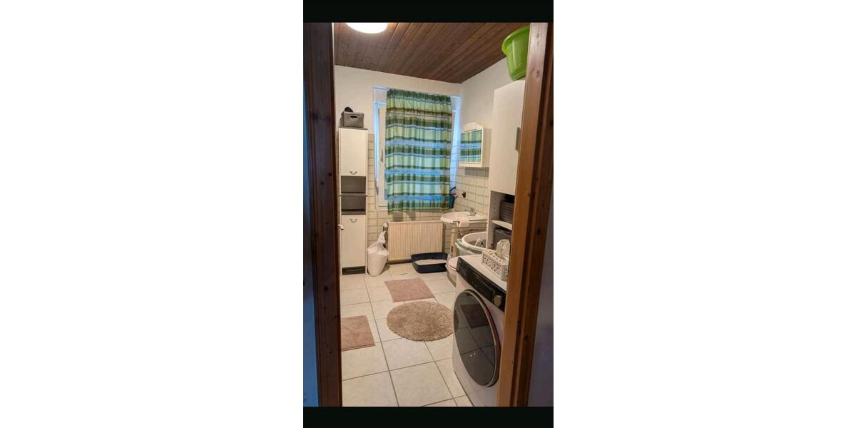 Erdgeschoßwohnung Nümbrecht - 3.5 Zimmer, 90 m&sup2;, 850&euro; | Angebot:25363532