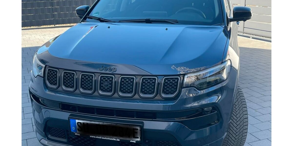 Jeep Compass 20.000 km 26.100 &euro; Hennef 53773