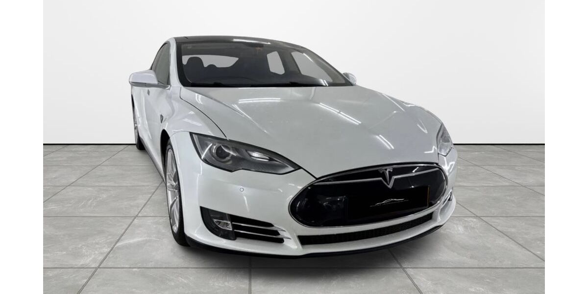 Tesla Model S 418.000 km 17.999 &euro; Espelkamp 32339