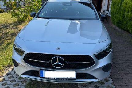 Mercedes-Benz A 200 30.000 km 26.300 &euro; Frankenberg 35066