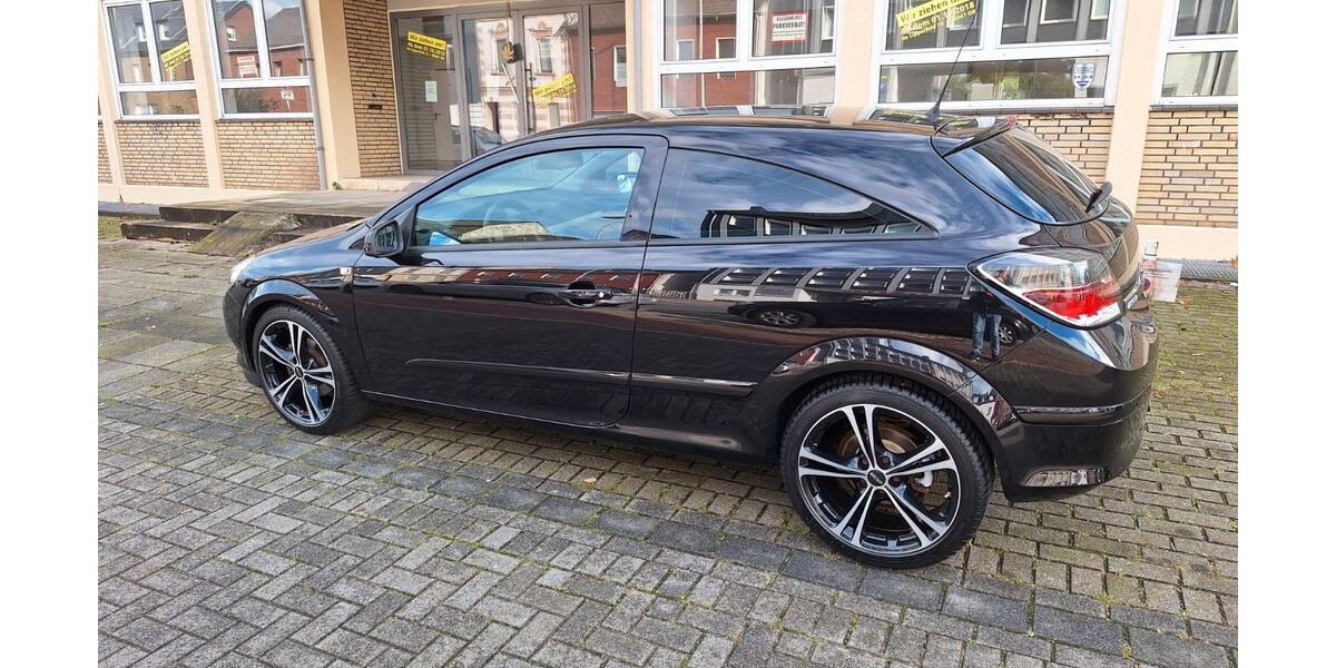 Opel Astra 266.000 km 2.222 &euro; Balve 58802
