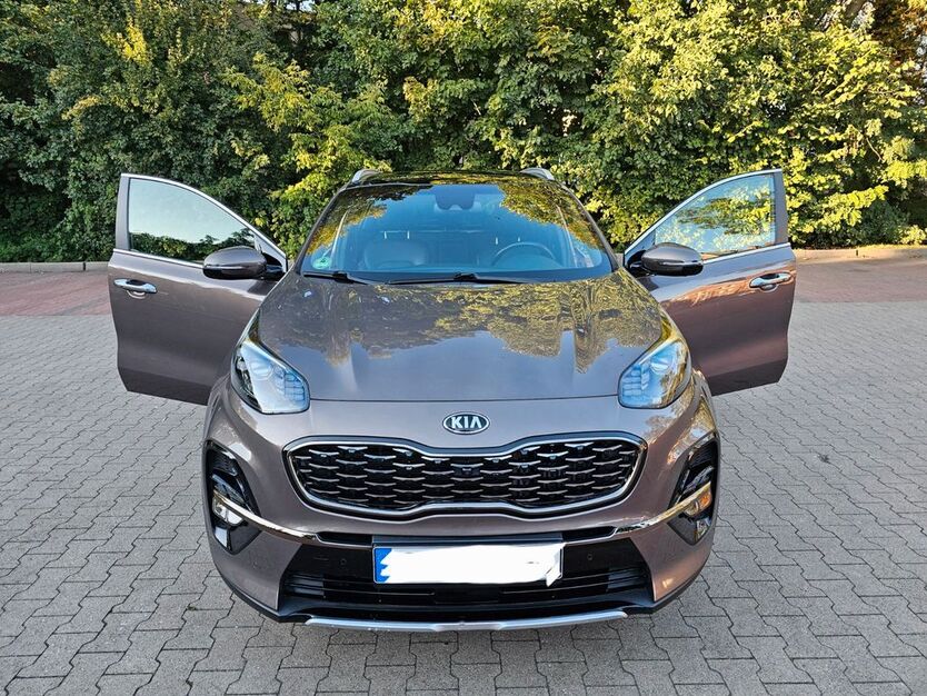 Kia Sportage 66.000 km 20.800 € Berlin 13156