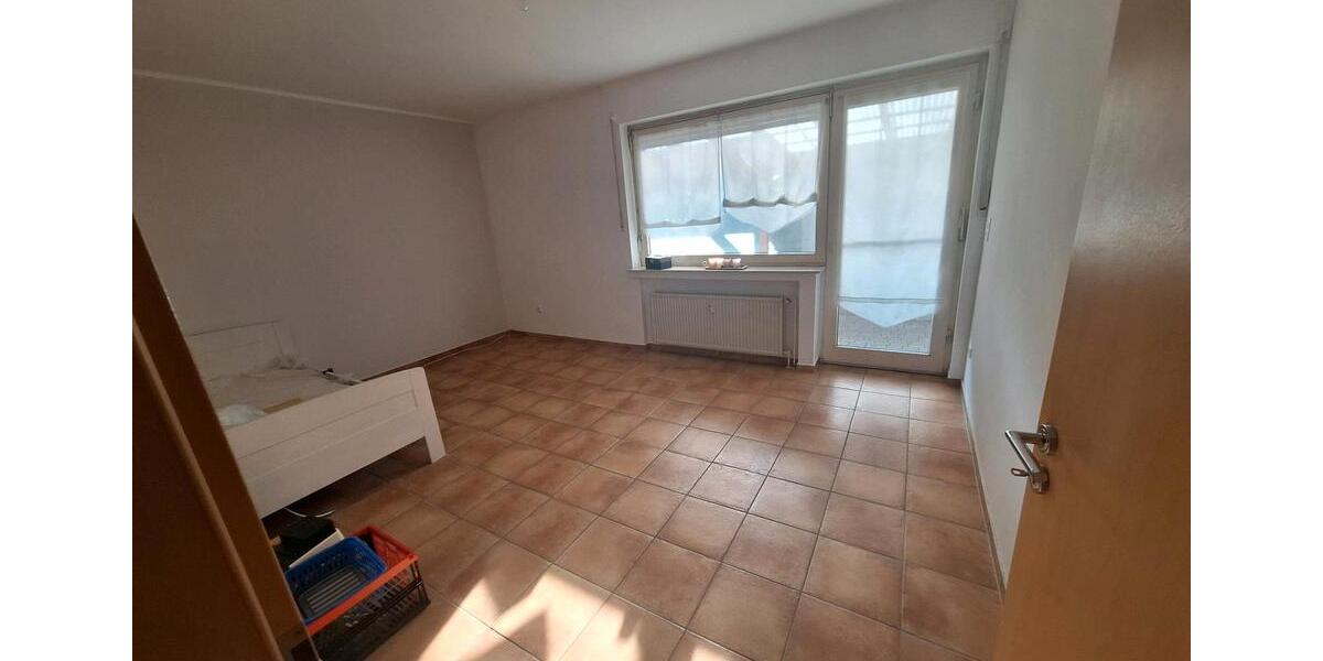 Doppelhaushälfte Delbrück - 5 Zimmer, 140 m&sup2;, 280.000&euro; | Angebot:25400529