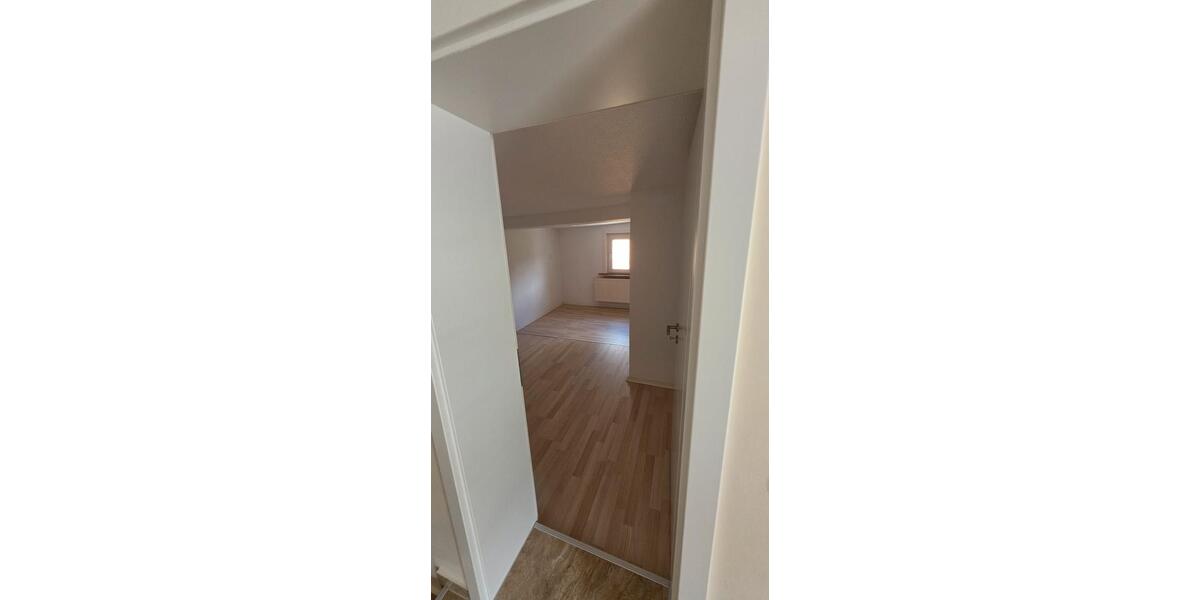 Einfamilienhaus Langgöns - 4 Zimmer, 110 m&sup2;, 275.000&euro; | Angebot:27023923