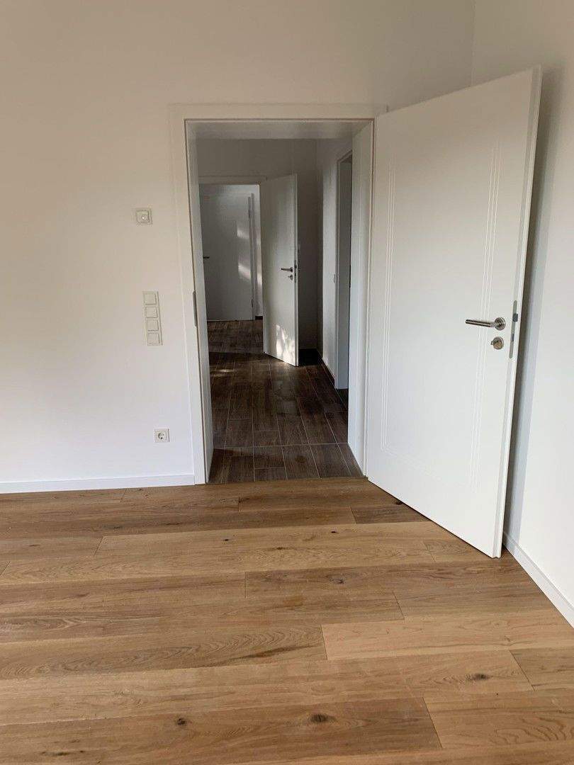 Familienfreundliches Einfamilienhaus in beliebter ruhiger Lage - Erstbezug- 8 zimmer