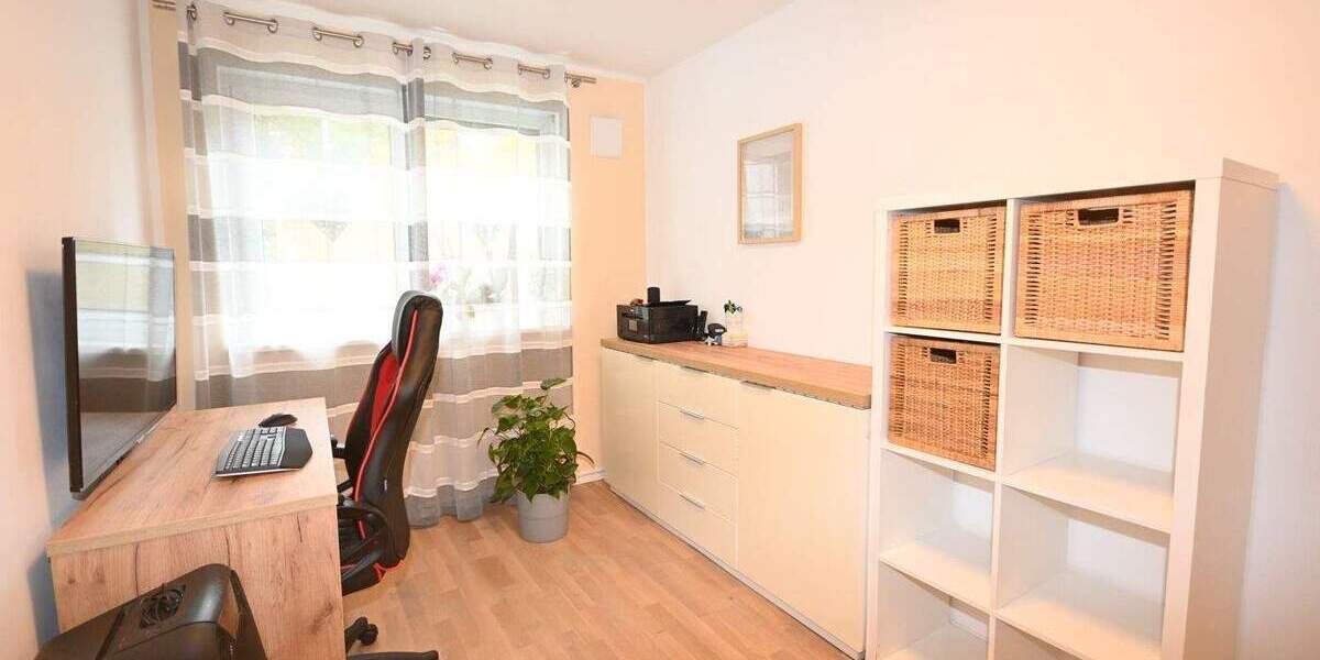 Etagenwohnung Roth - 3 Zimmer, 78 m&sup2;, 330.000&euro; | Angebot:25355676
