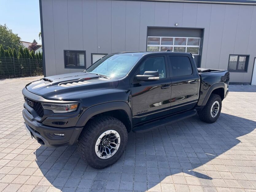 Dodge RAM 6.900 km 120.900 € Burgau 89331