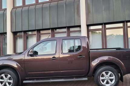 Nissan Navara 143.000 km 15.900 &euro; Groß Gerau 64521