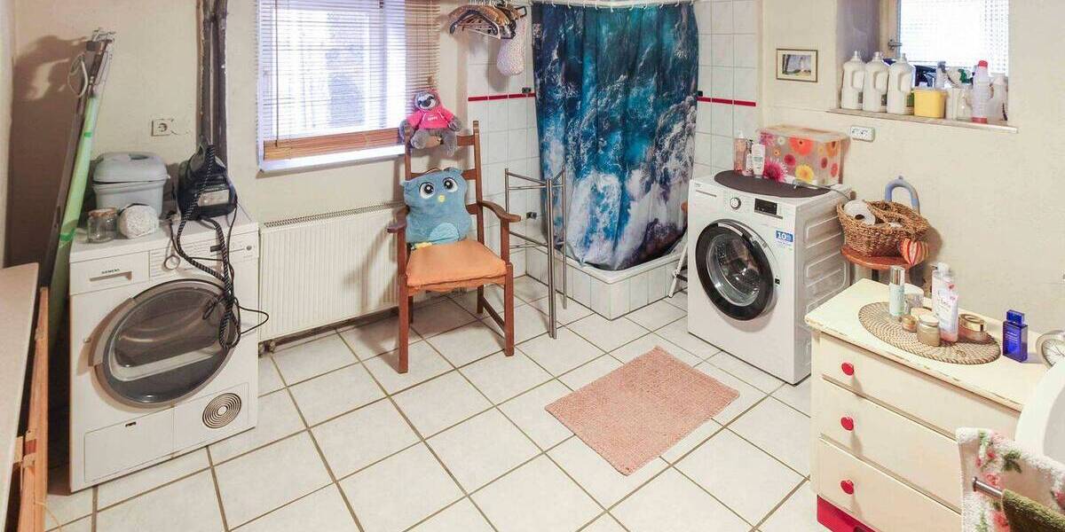 Doppelhaushälfte Horb am Neckar Betra - 7 Zimmer, 168 m&sup2;, 226.000&euro; | Angebot:26331576