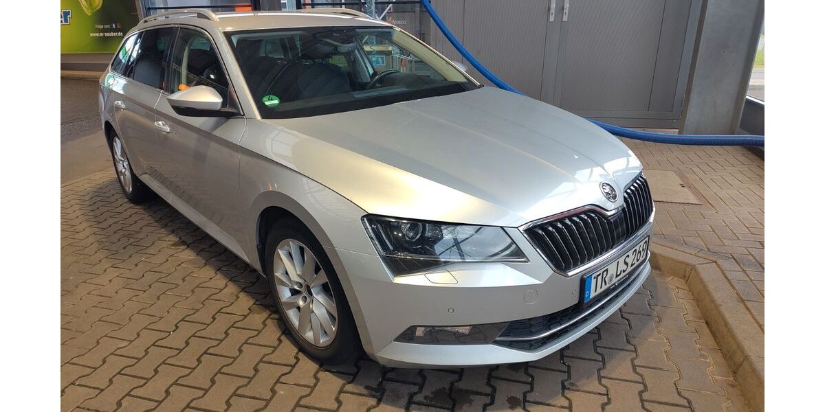 Skoda Superb 194.000 km 12.750 &euro; Trier 54294