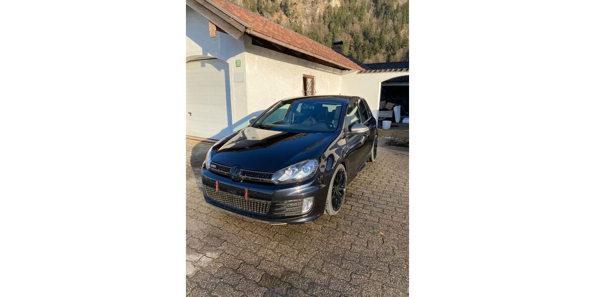 VW Golf 120.300 km 9.300 &euro; Marquartstein 83250
