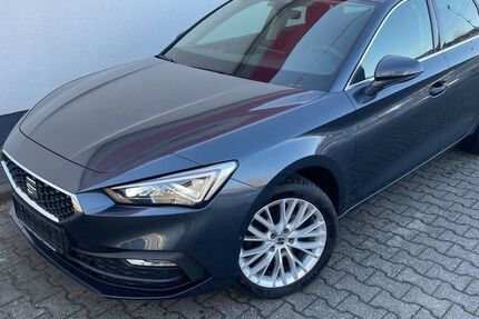 Seat Leon 57.100 km 22.890 € Zehnhausen 56477