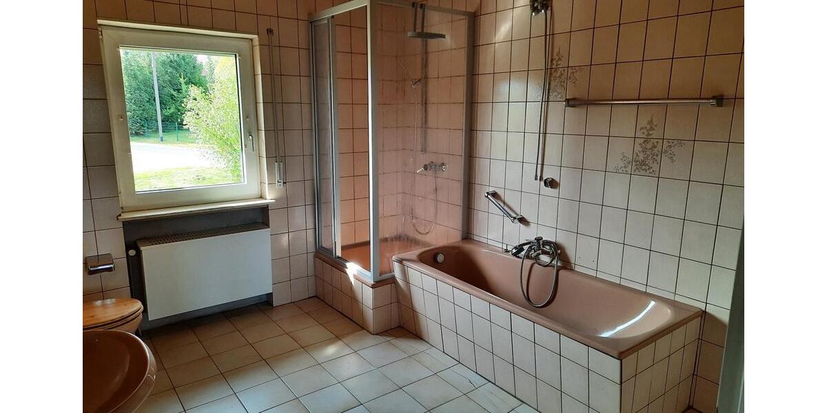 Doppelhaushälfte Windeck - 5 Zimmer, 135 m&sup2;, 1.050&euro; | Angebot:26340226