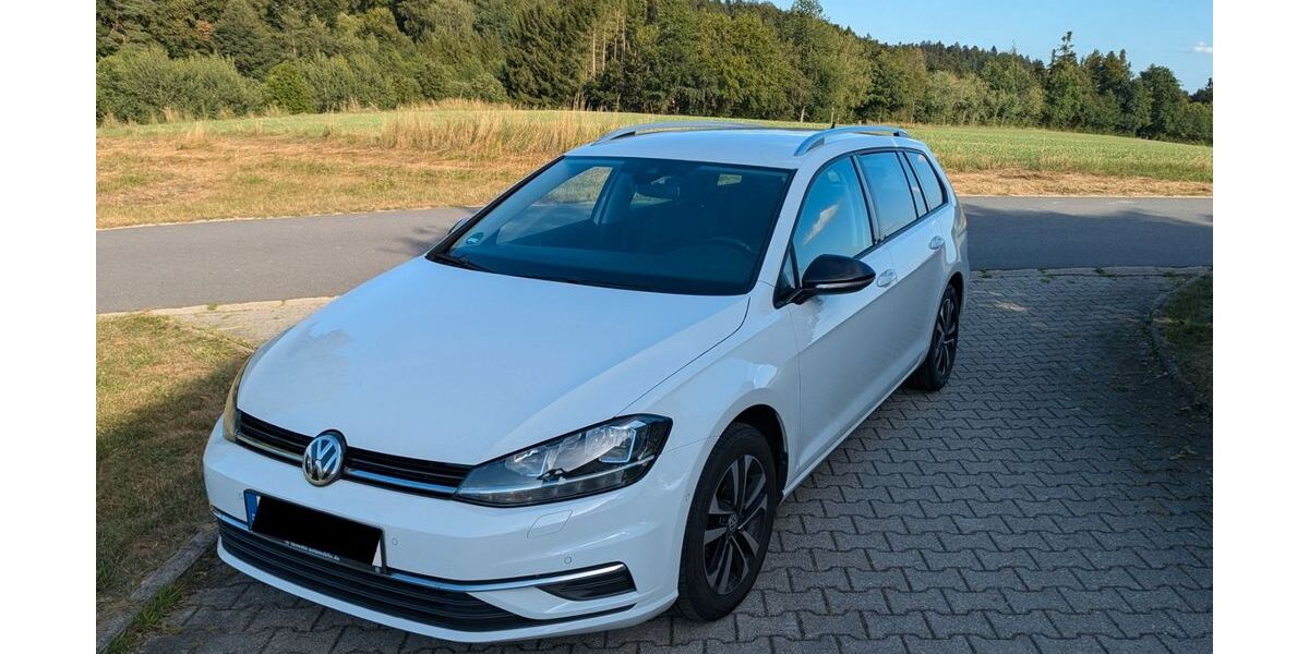 VW Golf 88.000 km 18.100 &euro; Perlesreut 94157