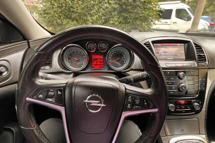 Opel Insignia 161.300 km 2.800 &euro; Brandenburg 14770