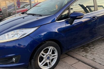 Ford Fiesta 113.000 km 4.900 &euro; Saarlouis 66740