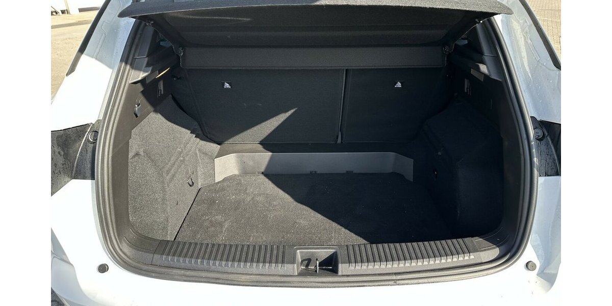 Renault Austral Evolution Mild Hybrid 160 / Navi / RFK 12.500 km 25.890 &euro; Donauwörth 86609