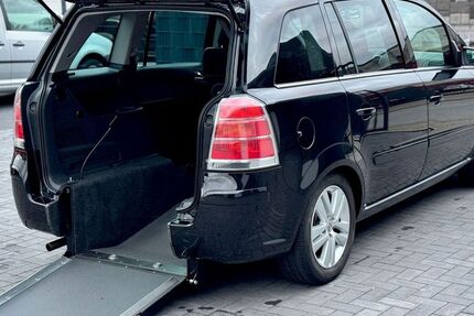 Opel Zafira 143.000 km 9.999 &euro; Marl 45772