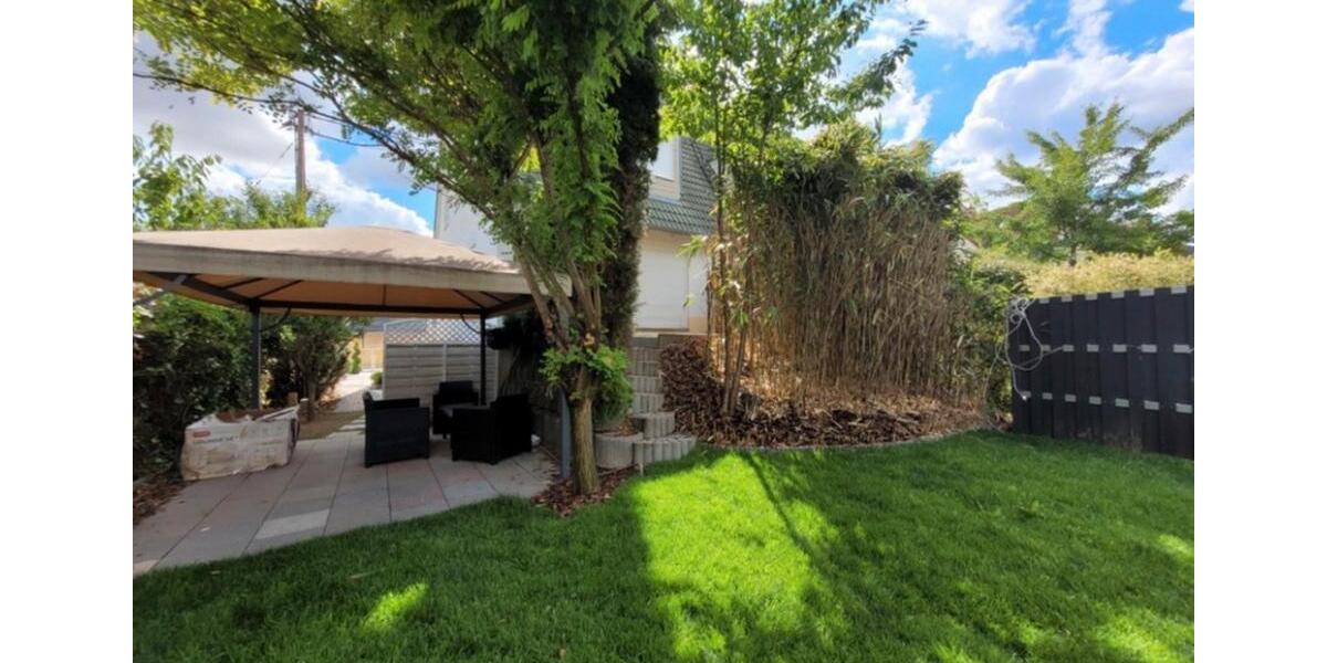 Reihenhaus Frankfurt am Main Nord-Ost - 5 Zimmer, 140 m&sup2;, 2.300&euro; | Angebot:26299992