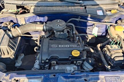 Opel Corsa 127.291 km 2.300 &euro; Velten 16727