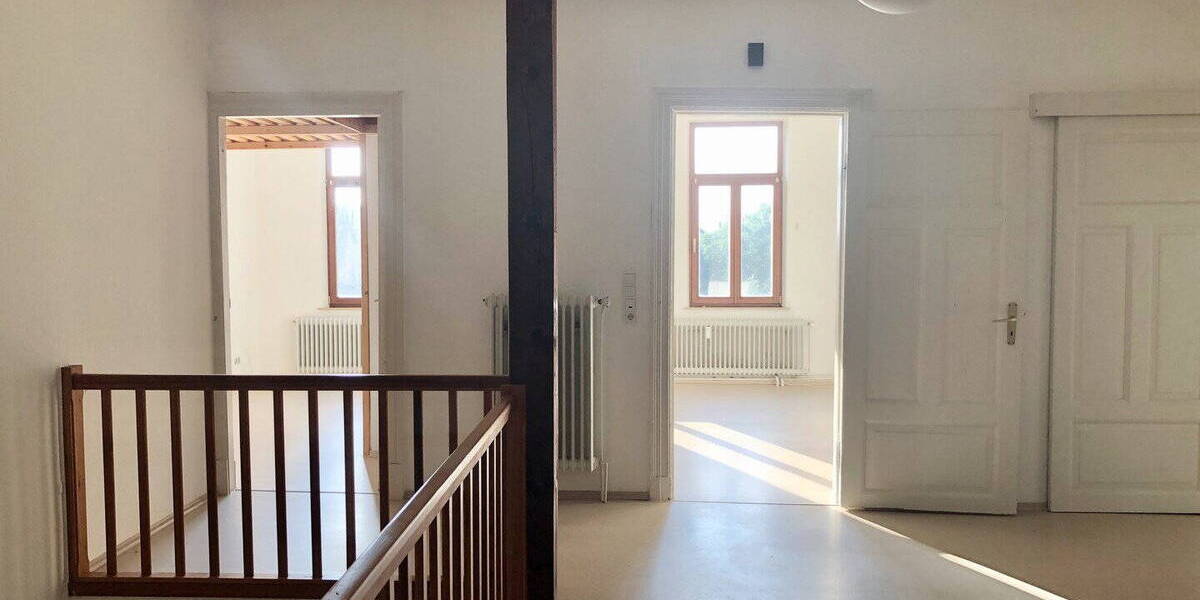 Etagenwohnung Elsfleth Erlenteich - 5 Zimmer, 171 m&sup2;, 1.085&euro; | Angebot:26700327