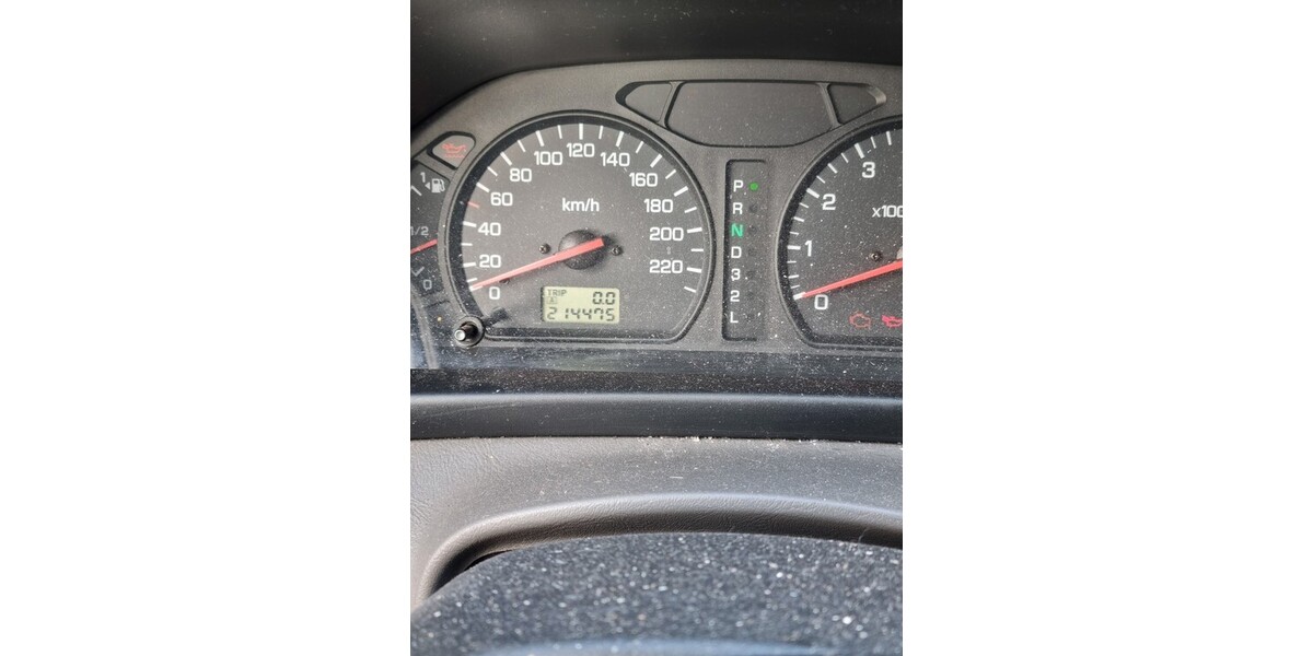 Mitsubishi Space Wagon 214.000 km 1.500 &euro; Veelböken/Frauenmark 