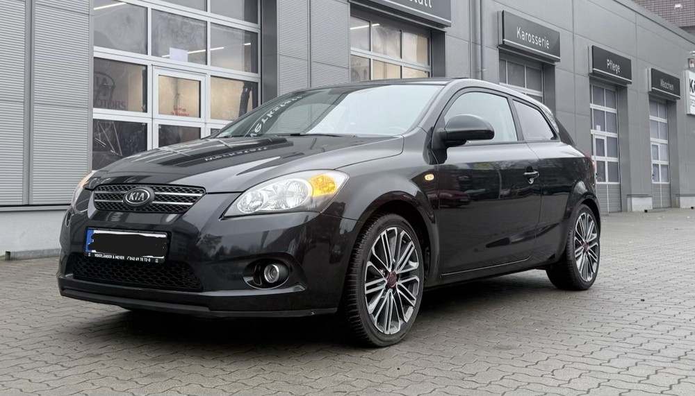 Kia Ceed 196.000 km 3.900 &euro; Hamburg 20038