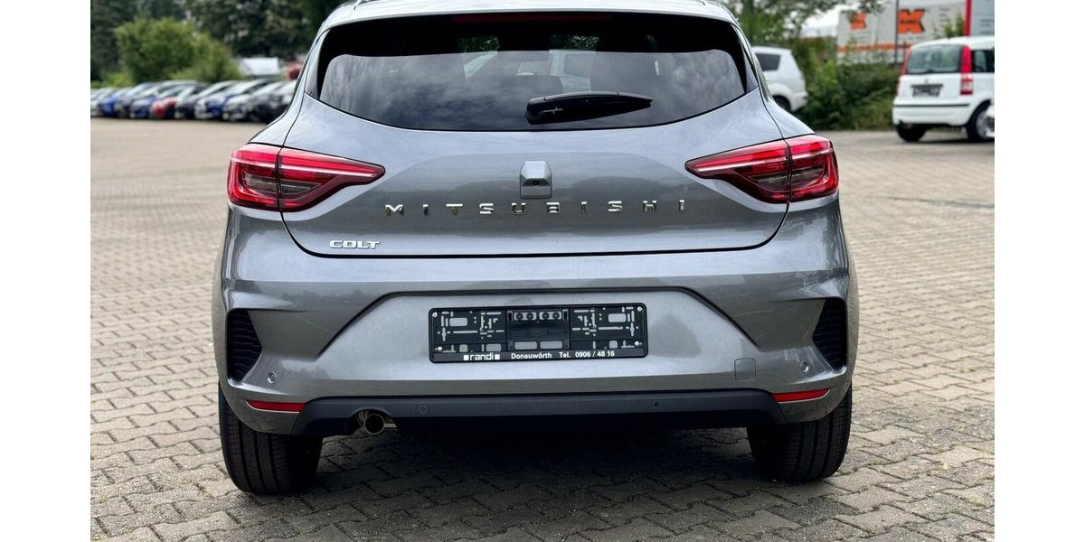 Mitsubishi Colt PLUS 1.0 T.B.KlimaA/Led/CarPlay/SitzH. 1.900 km 18.990 &euro; Donauwörth 86609