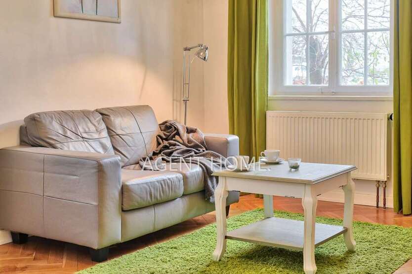 Wohnen auf Zeit in Stuttgart 1.200 € 2 zimmer