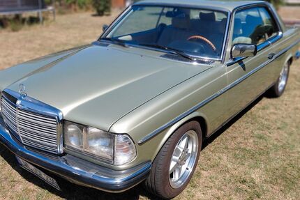 Mercedes-Benz 230 129.714 km 17.500 &euro; Neustadt-Glewe 19306