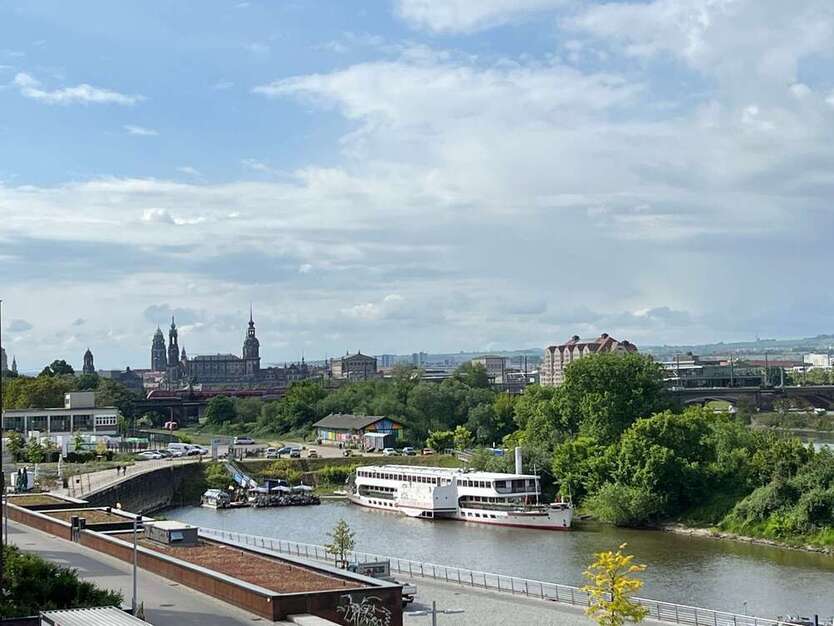 Wohnung zum Mieten in Dresden 1.645 € 82.5 m²