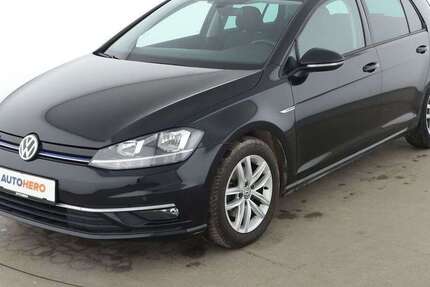 VW Golf 74.392 km 13.710 &euro; Stuttgart 70195