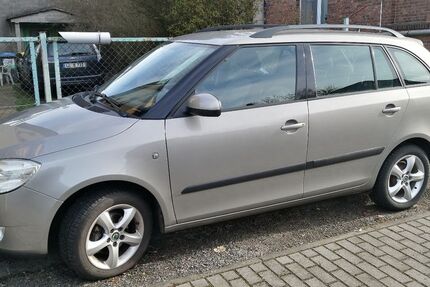 Skoda Fabia 125.000 km 3.850 &euro; Schönefeld OT-Waltersdorf 12529