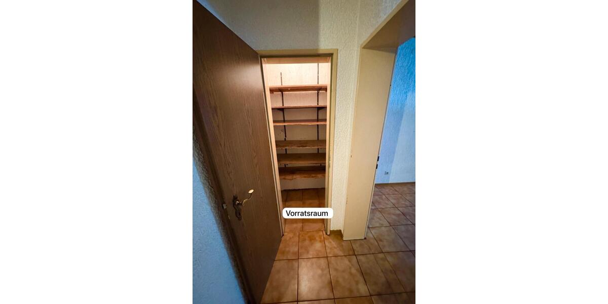 Erdgeschoßwohnung Saarbrücken West - 4 Zimmer, 80 m&sup2;, 825&euro; | Angebot:26407085