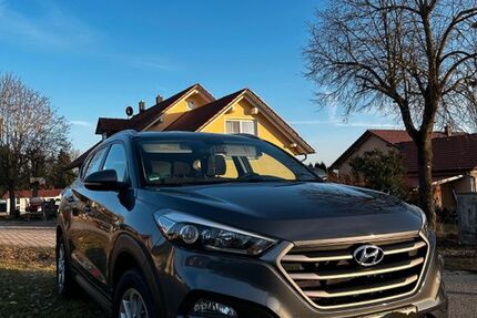 Hyundai TUCSON 73.000 km 15.999 &euro; Oberschneiding 94363