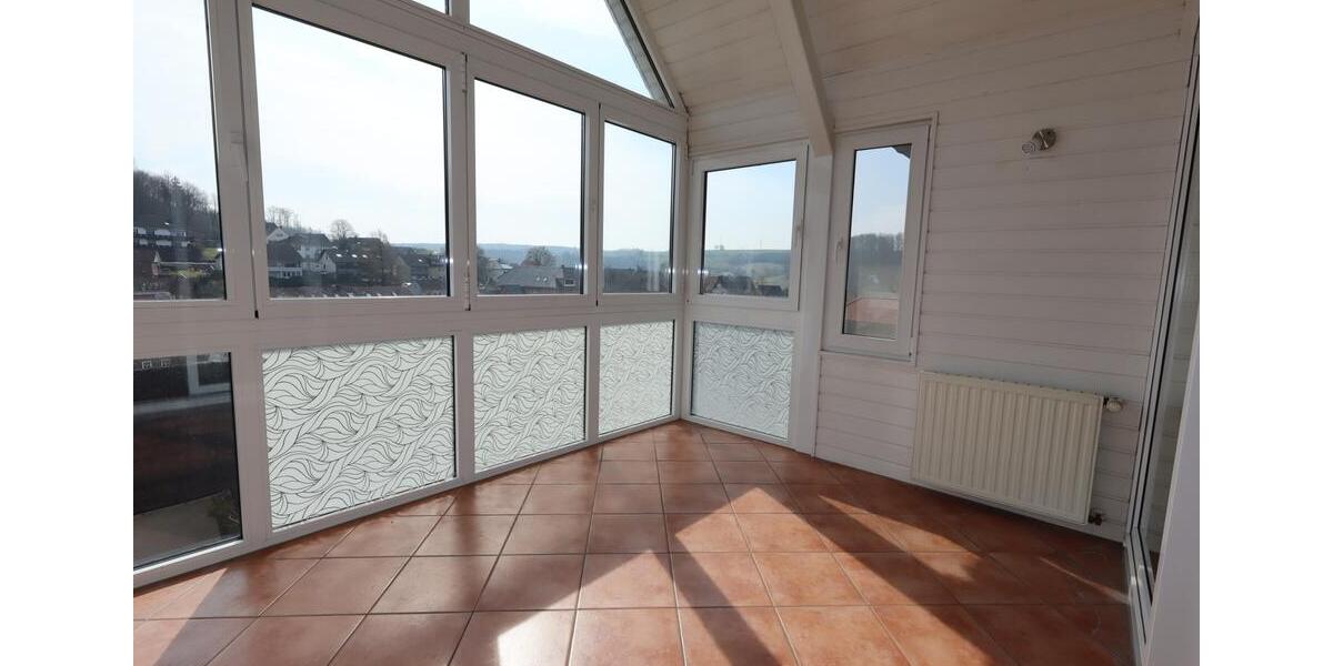 Maisonettenwohnung Büren - 4 Zimmer, 180 m&sup2;, 990&euro; | Angebot:25900426