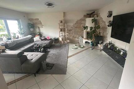 Sehr schöne 5 Zi. Eigentumswohnung zimmer