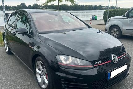 VW Golf 92.000 km 15.990 &euro; Rostock 18069
